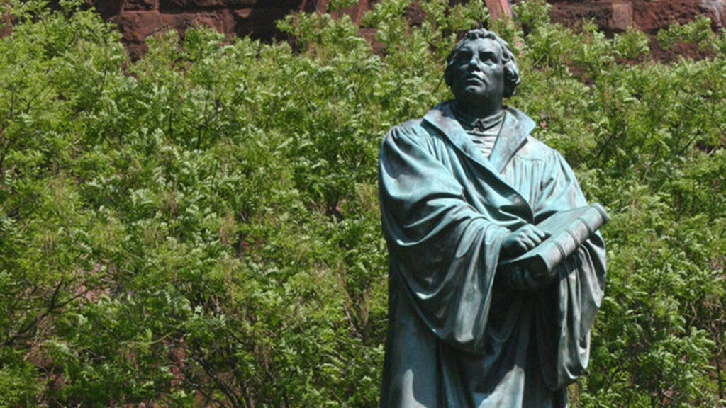Martin Luther wird in einer Hörspielreihe des MDR zum Leben erweckt. Er soll die PR-Kampagne zum Reformationsjubiläum zum Leben erwecken