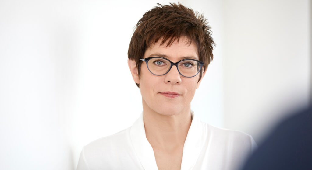 Annegret Kramp-Karrenbauer ist die neue CDU-Parteivorsitzende