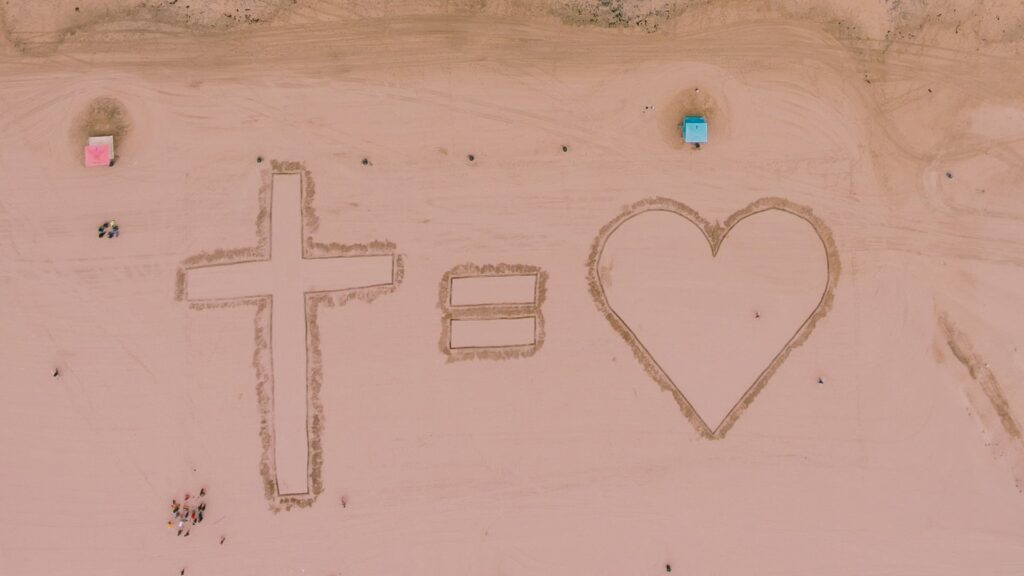 Jesus ist Liebe, Strand