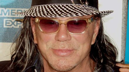 Mickey Rourke (68) sprach in einem Interview zu seinem neuen Film „Man of God“ über seinen eigenen Glauben