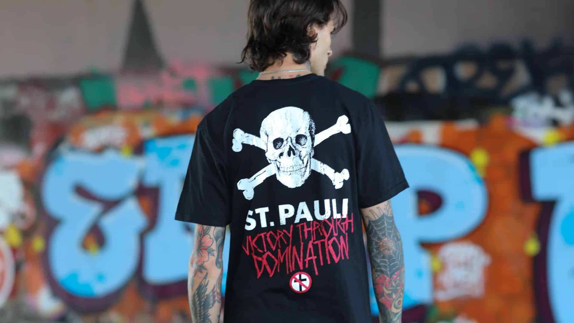 Durchgestrichenes Kreuz St. Pauli T Shirts sorgen fur Kritik